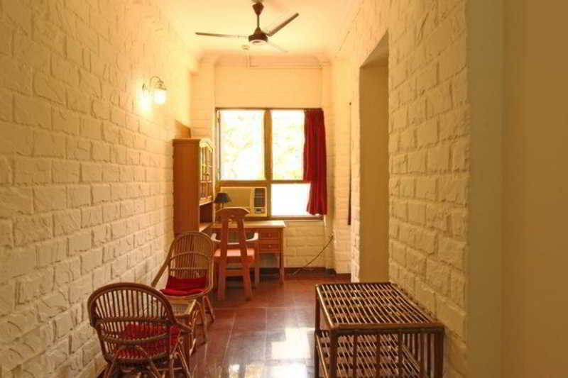 The Cottage Βομβάη Εξωτερικό φωτογραφία